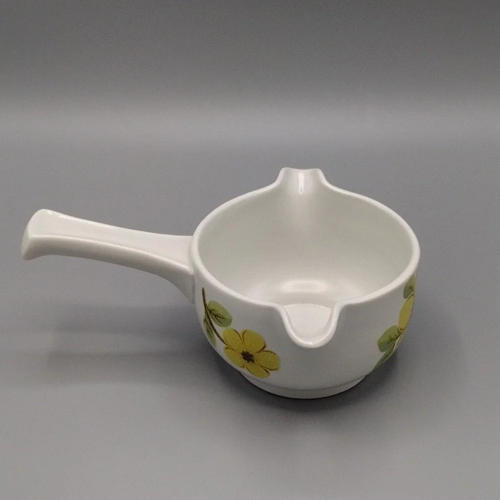 VTG 1973 Lambeth Stoneware Royal Doulton Summer Days Gravy Boat Stick Handle